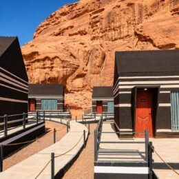 04_Cliffside_Cabins.jpg