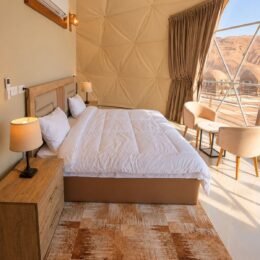 30_Dome_Bedroom_Daylight.jpg